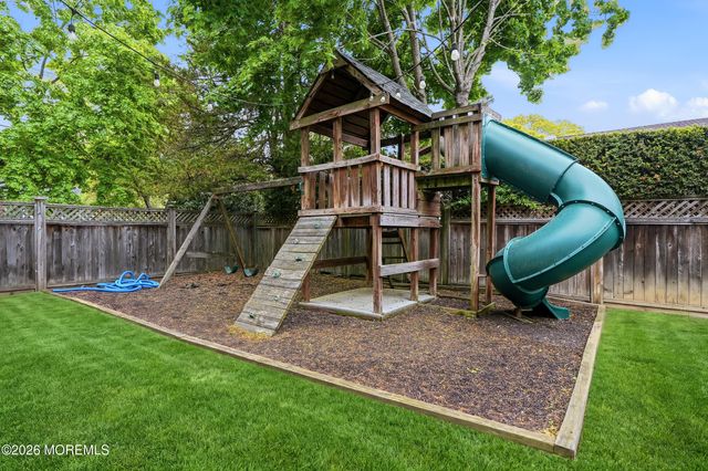 420 Wells Avenue, Oakhurst, NJ 07755