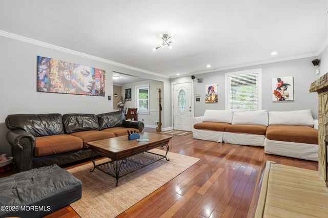 420 Wells Avenue, Oakhurst, NJ 07755