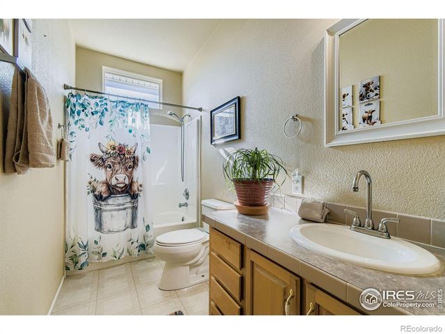 245 W Crawford Avenue, Keenesburg, CO 80643