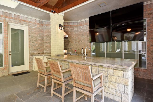 1710 Oyster Point Drive, Sugar Land, TX 77478