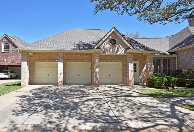 1710 Oyster Point Drive, Sugar Land, TX 77478