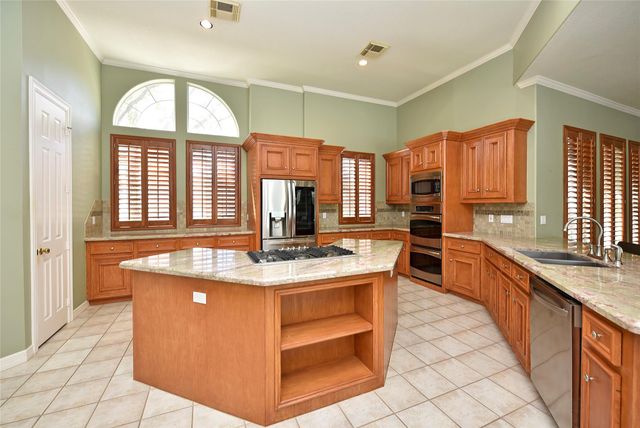 1710 Oyster Point Drive, Sugar Land, TX 77478