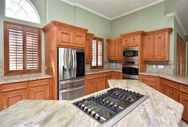 1710 Oyster Point Drive, Sugar Land, TX 77478