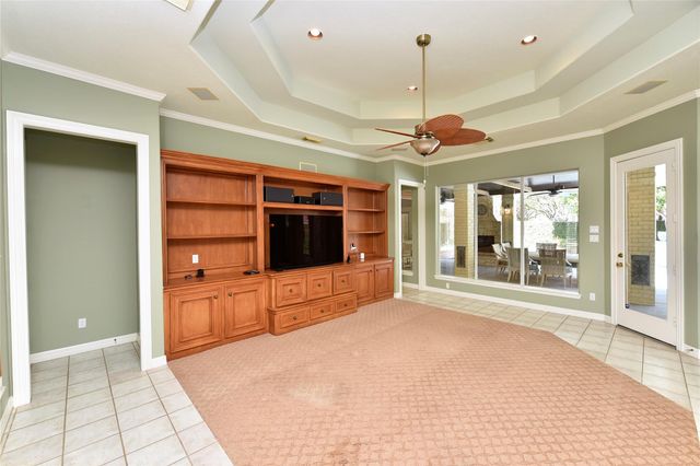 1710 Oyster Point Drive, Sugar Land, TX 77478