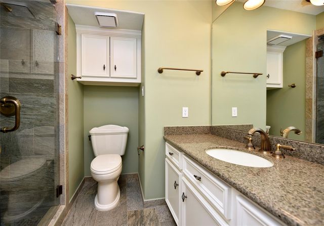 1710 Oyster Point Drive, Sugar Land, TX 77478