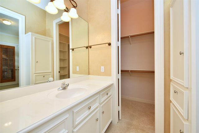 1710 Oyster Point Drive, Sugar Land, TX 77478