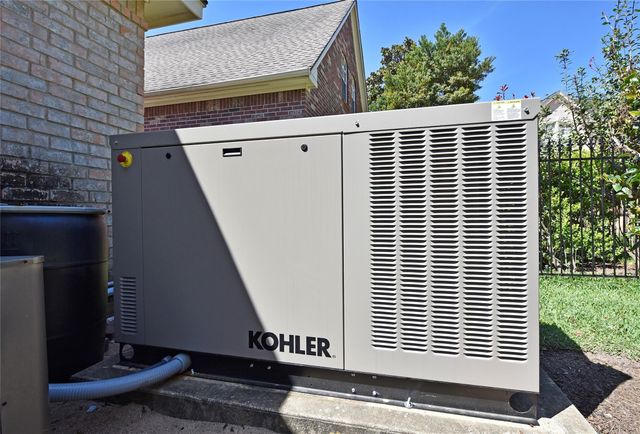 1710 Oyster Point Drive, Sugar Land, TX 77478