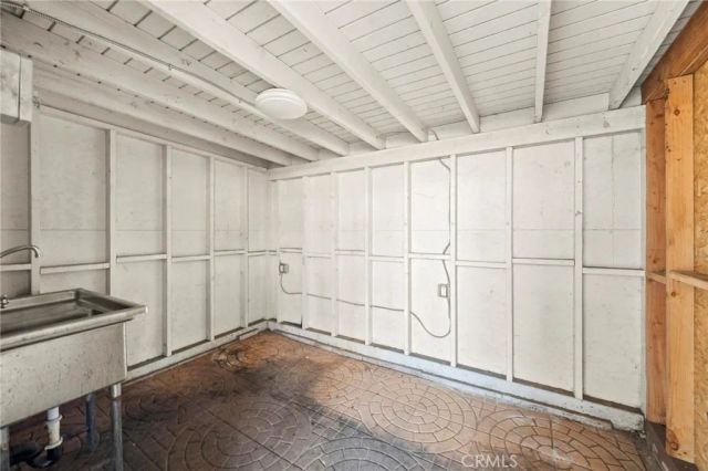 818 W 65th, Los Angeles, CA 90044