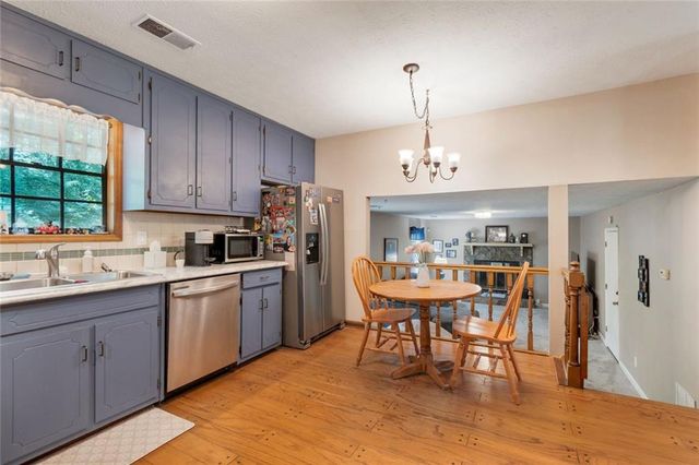 111 Omega Drive, Lawrenceville, GA 30044