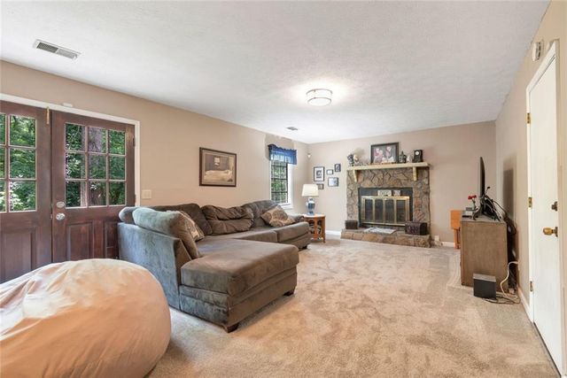 111 Omega Drive, Lawrenceville, GA 30044