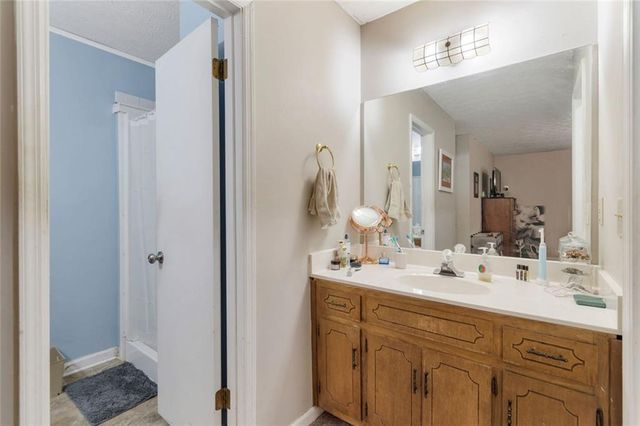111 Omega Drive, Lawrenceville, GA 30044