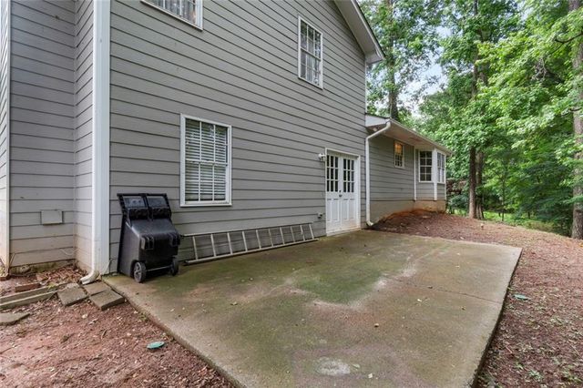 111 Omega Drive, Lawrenceville, GA 30044
