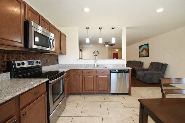 617 Blayke Street, Burleson, TX 76028