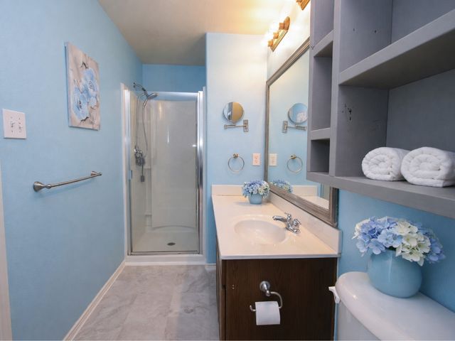 617 Blayke Street, Burleson, TX 76028