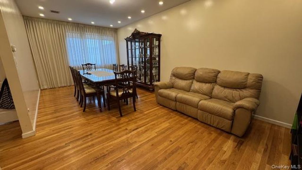 5 Toltchav Way 202, Monroe, NY 10950 — photo 3