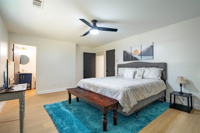 239 Southlake Drive, Mabank, TX 75156
