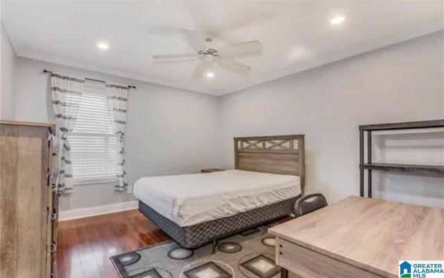 210 15TH STREET E, Tuscaloosa, AL 35401