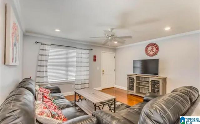 210 15TH STREET E, Tuscaloosa, AL 35401