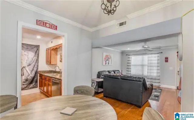 210 15TH STREET E, Tuscaloosa, AL 35401