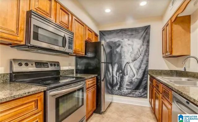 210 15TH STREET E, Tuscaloosa, AL 35401
