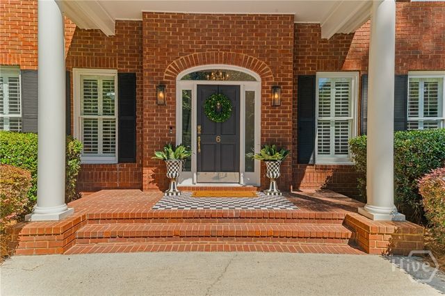 6 Cedar Point Drive, Savannah, GA 31405