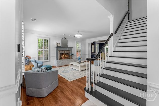 6 Cedar Point Drive, Savannah, GA 31405