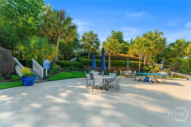 6 Cedar Point Drive, Savannah, GA 31405