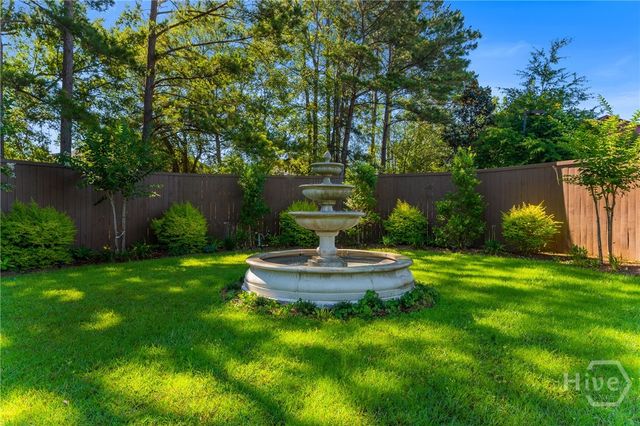 6 Cedar Point Drive, Savannah, GA 31405
