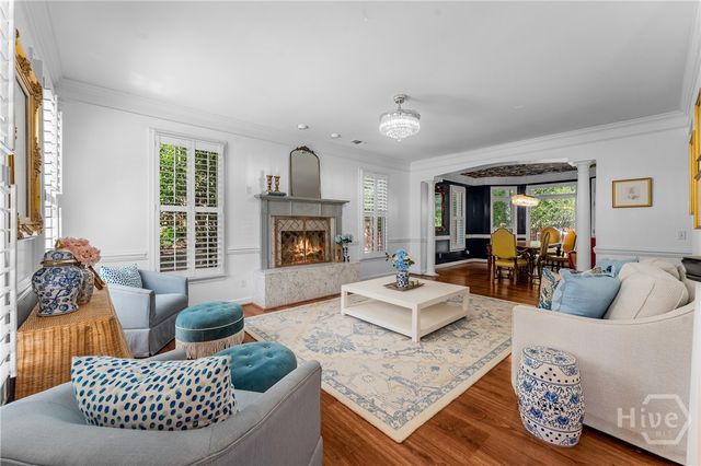 6 Cedar Point Drive, Savannah, GA 31405