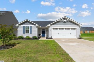 124 Highland Station Drive, Clinton, SC 29325