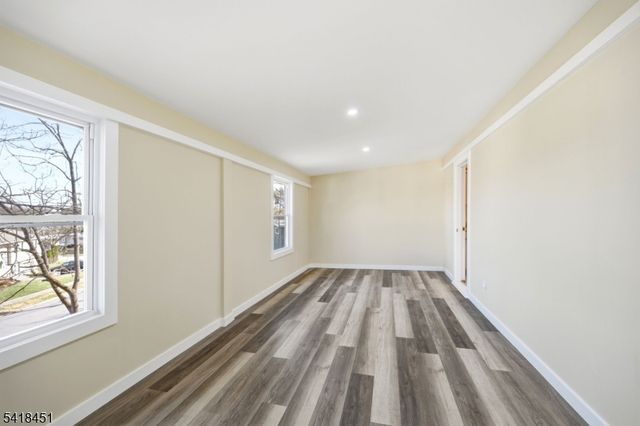 61 Hemlock Rd, Rockaway Boro, NJ 07866