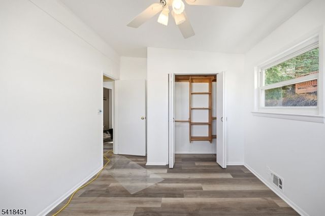 61 Hemlock Rd, Rockaway Boro, NJ 07866