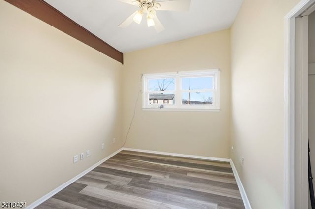 61 Hemlock Rd, Rockaway Boro, NJ 07866