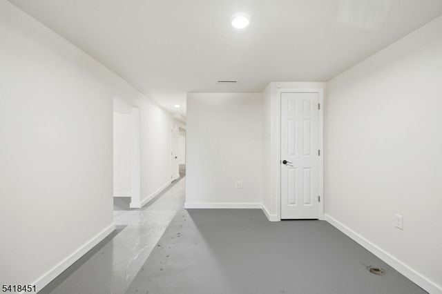 61 Hemlock Rd, Rockaway Boro, NJ 07866