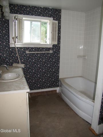 156 Grand Street, Schoharie, NY 12157