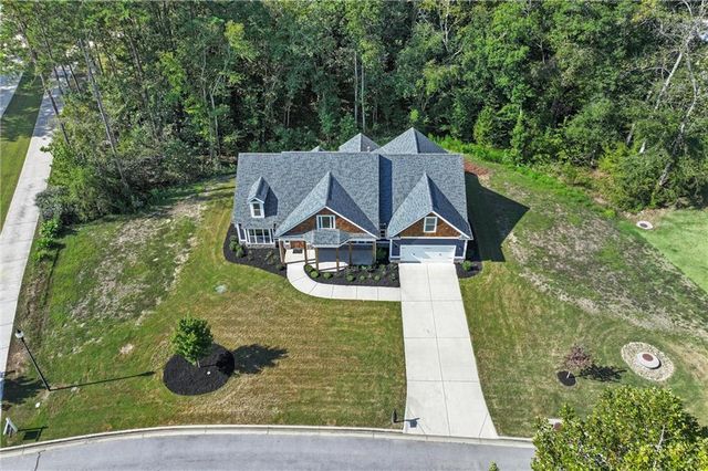 425 Blossom Trail, Acworth, GA 30101