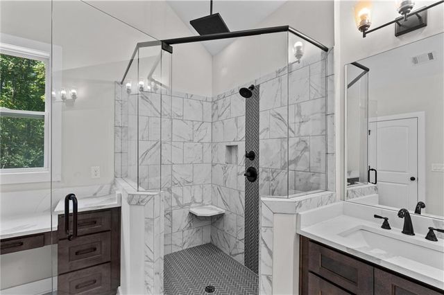 425 Blossom Trail, Acworth, GA 30101