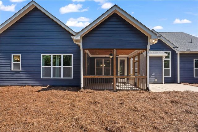 425 Blossom Trail, Acworth, GA 30101