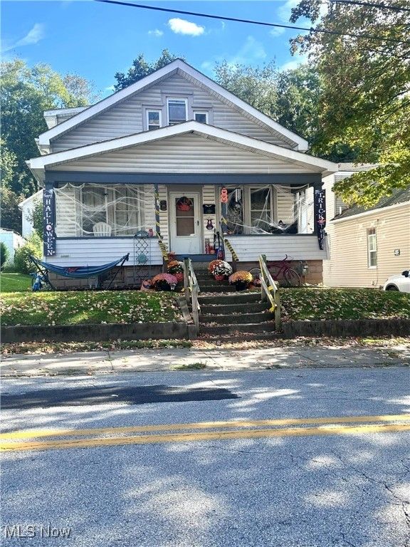 628 Allegheny St, Follansbee, WV 26037