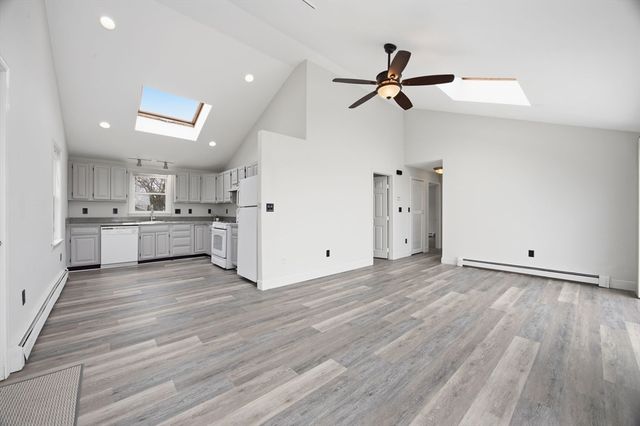 192 Swifts Beach Road, Wareham, MA 02571