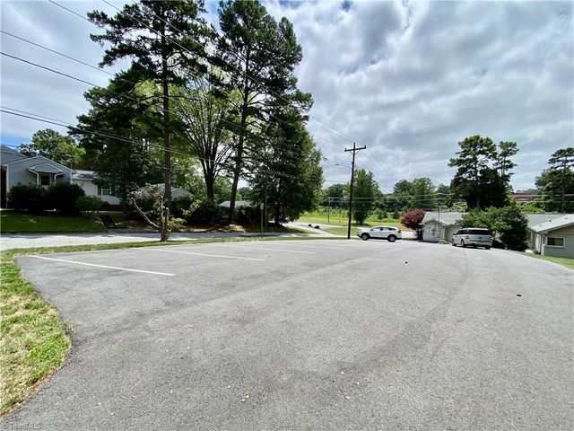 400 Statesville Boulevard, Salisbury, NC 28144