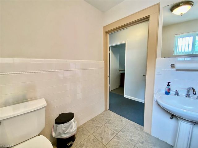 400 Statesville Boulevard, Salisbury, NC 28144