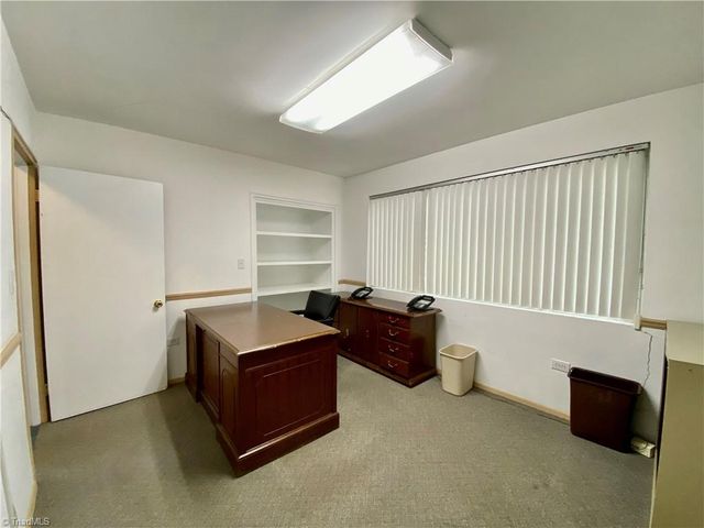 400 Statesville Boulevard, Salisbury, NC 28144