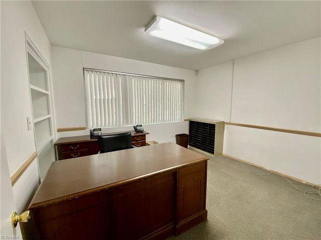 400 Statesville Boulevard, Salisbury, NC 28144