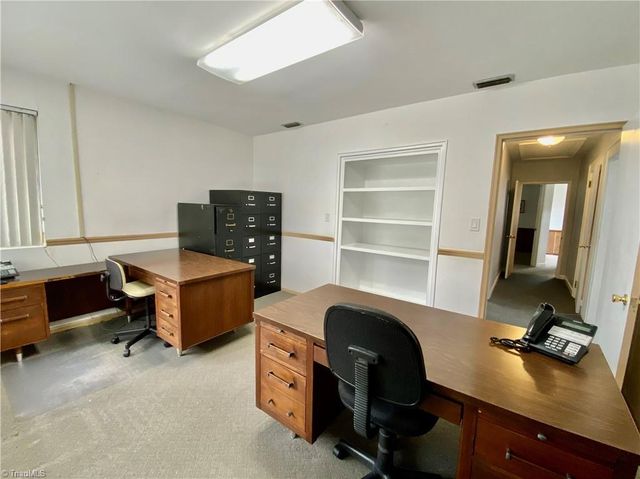 400 Statesville Boulevard, Salisbury, NC 28144