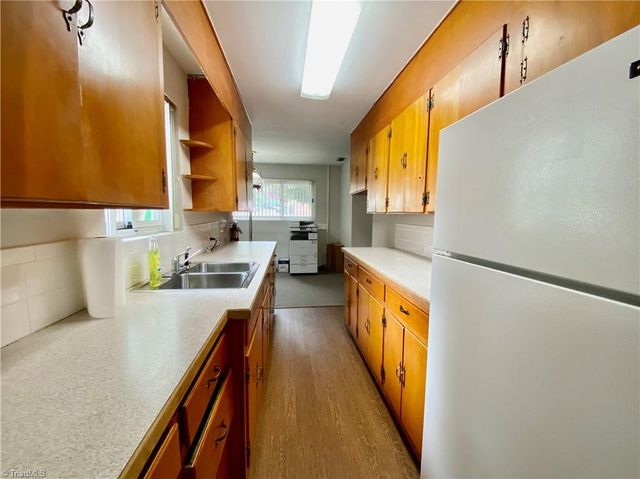 400 Statesville Boulevard, Salisbury, NC 28144