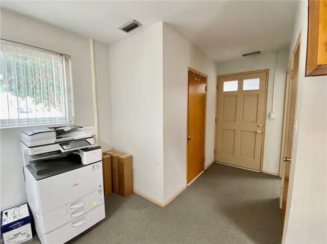 400 Statesville Boulevard, Salisbury, NC 28144