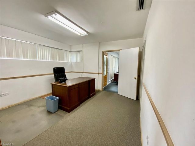 400 Statesville Boulevard, Salisbury, NC 28144