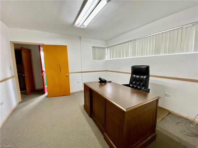 400 Statesville Boulevard, Salisbury, NC 28144