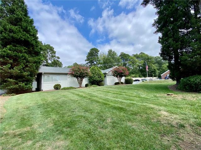 400 Statesville Boulevard, Salisbury, NC 28144